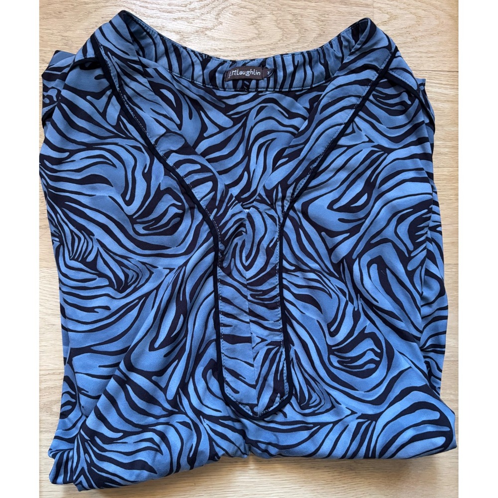 J McLaughlin Women's Long Sleeve Tunic Top XL Blue Abstract Zebra Spandex V-Neck